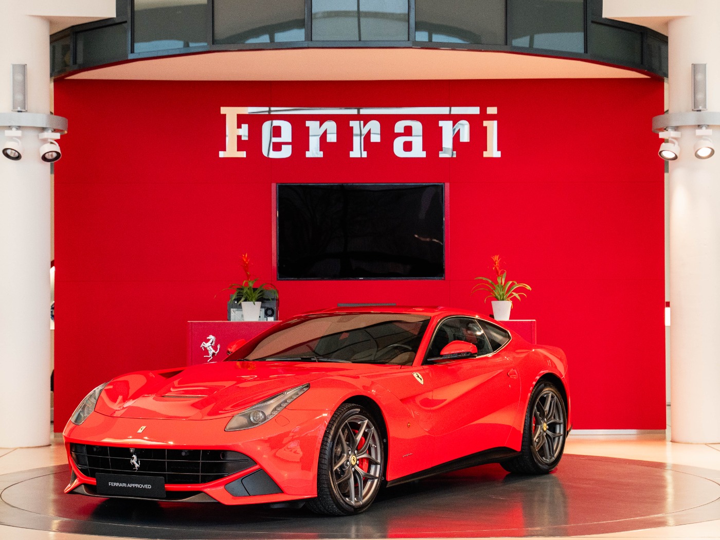 Ferrari F12