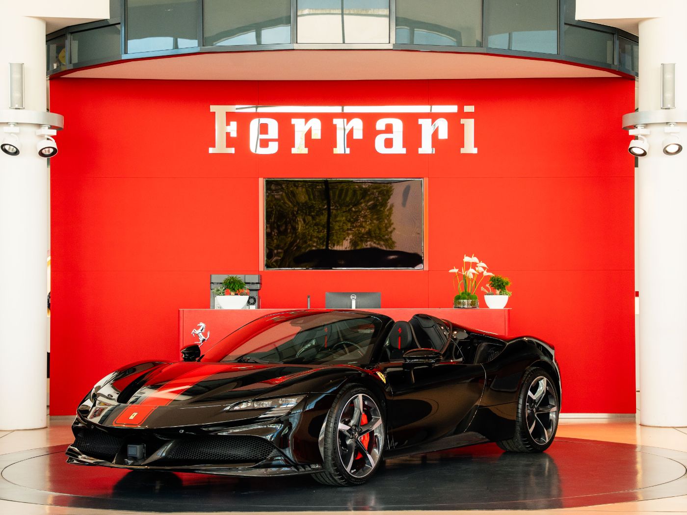 Ferrari SF90