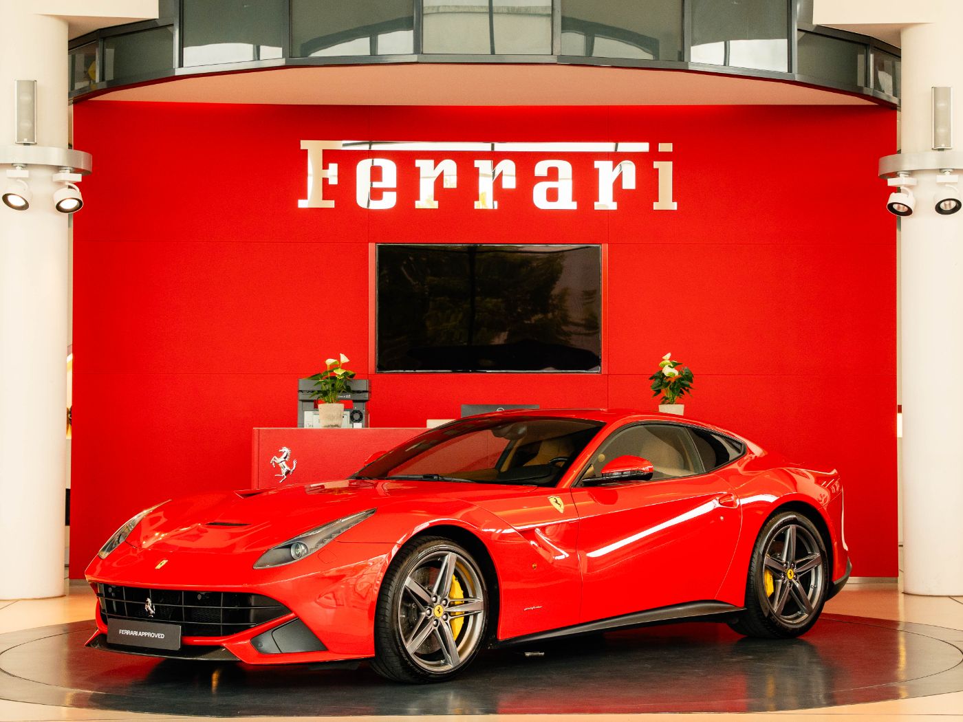 Ferrari F12