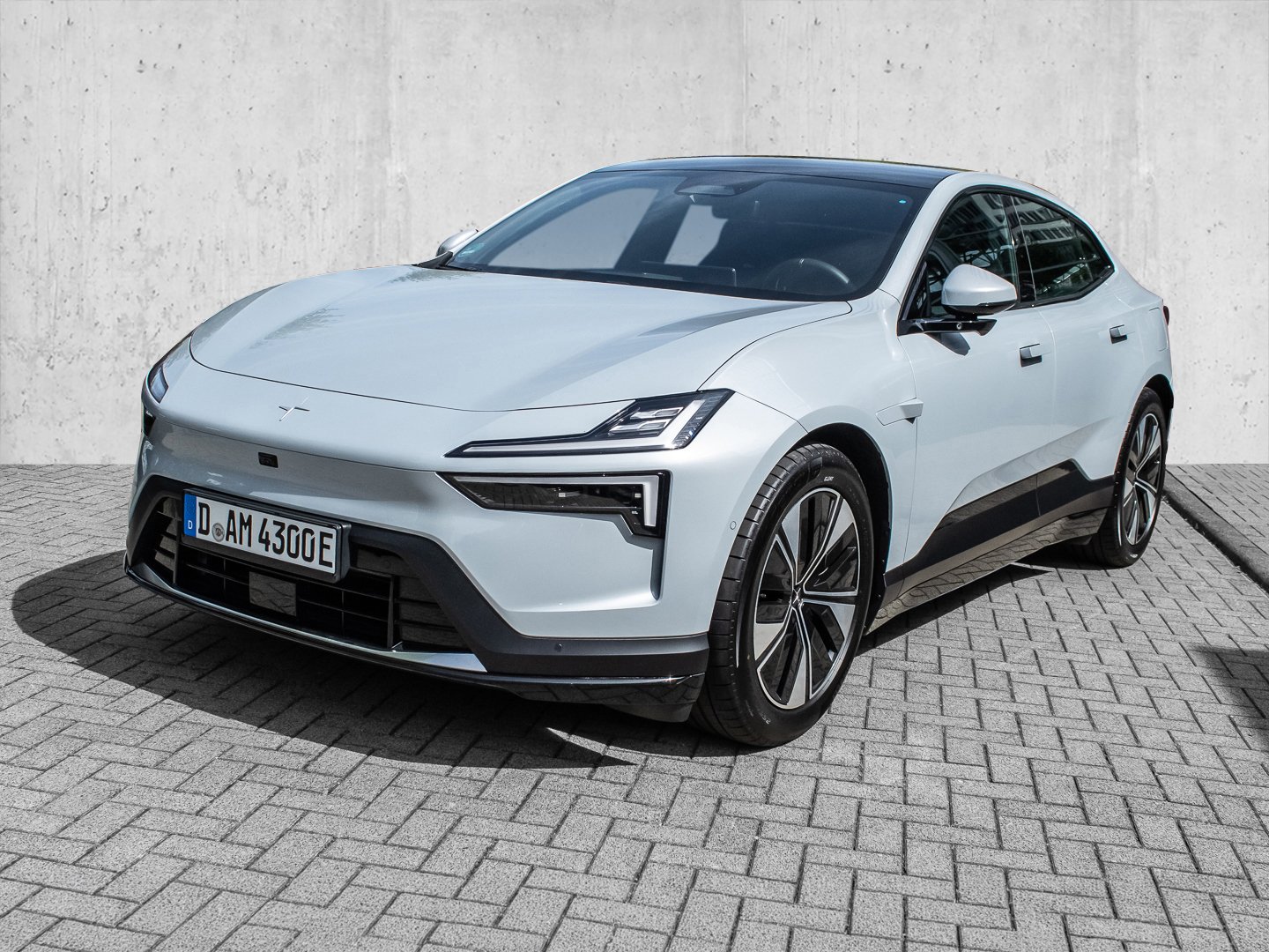 Polestar 4