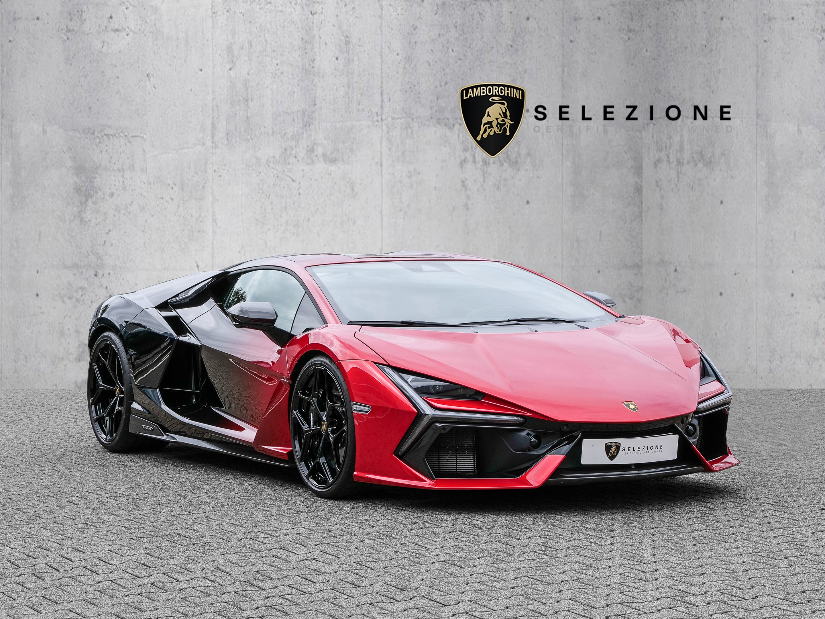 Lamborghini Revuelto