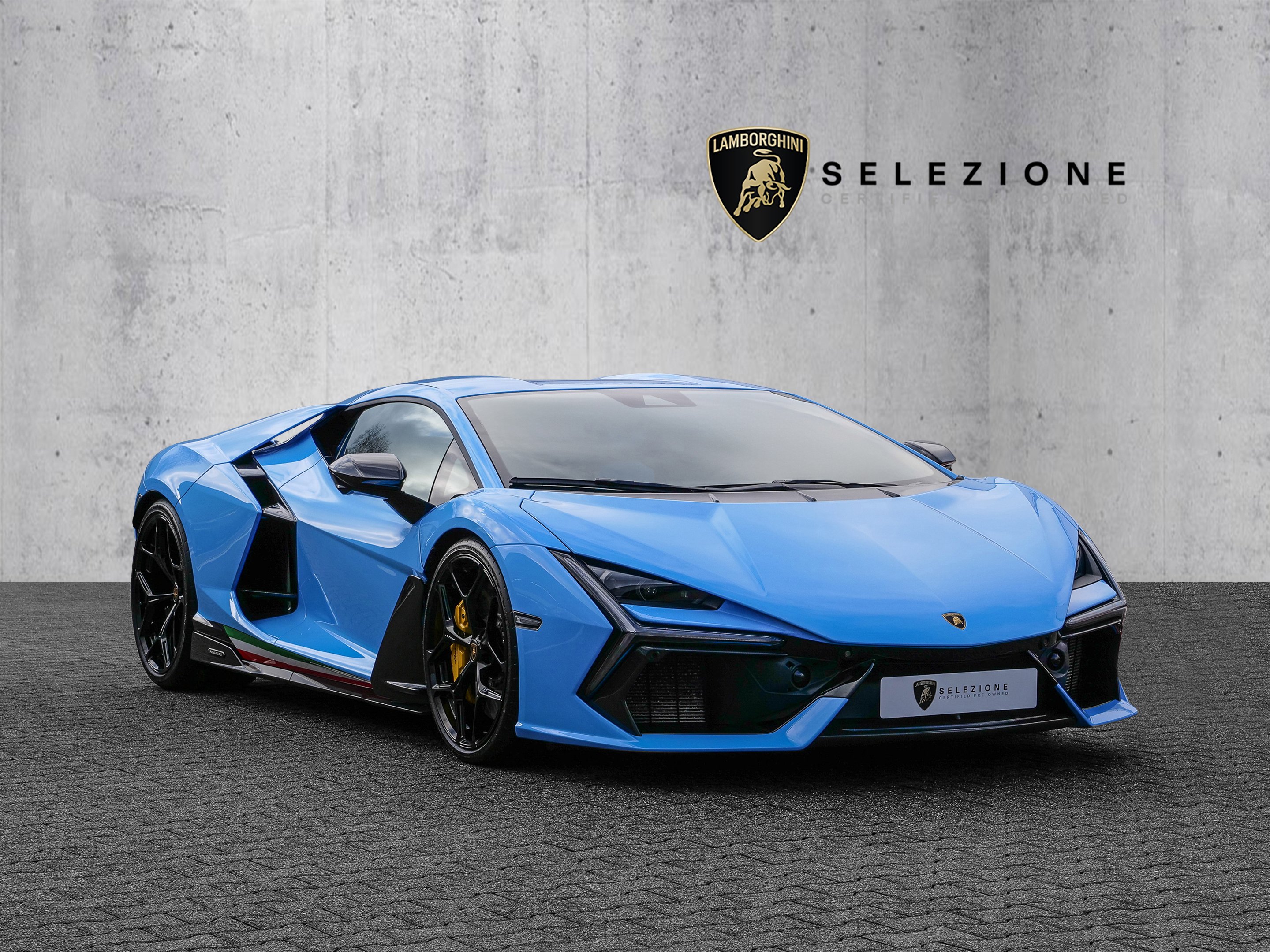 Lamborghini Revuelto
